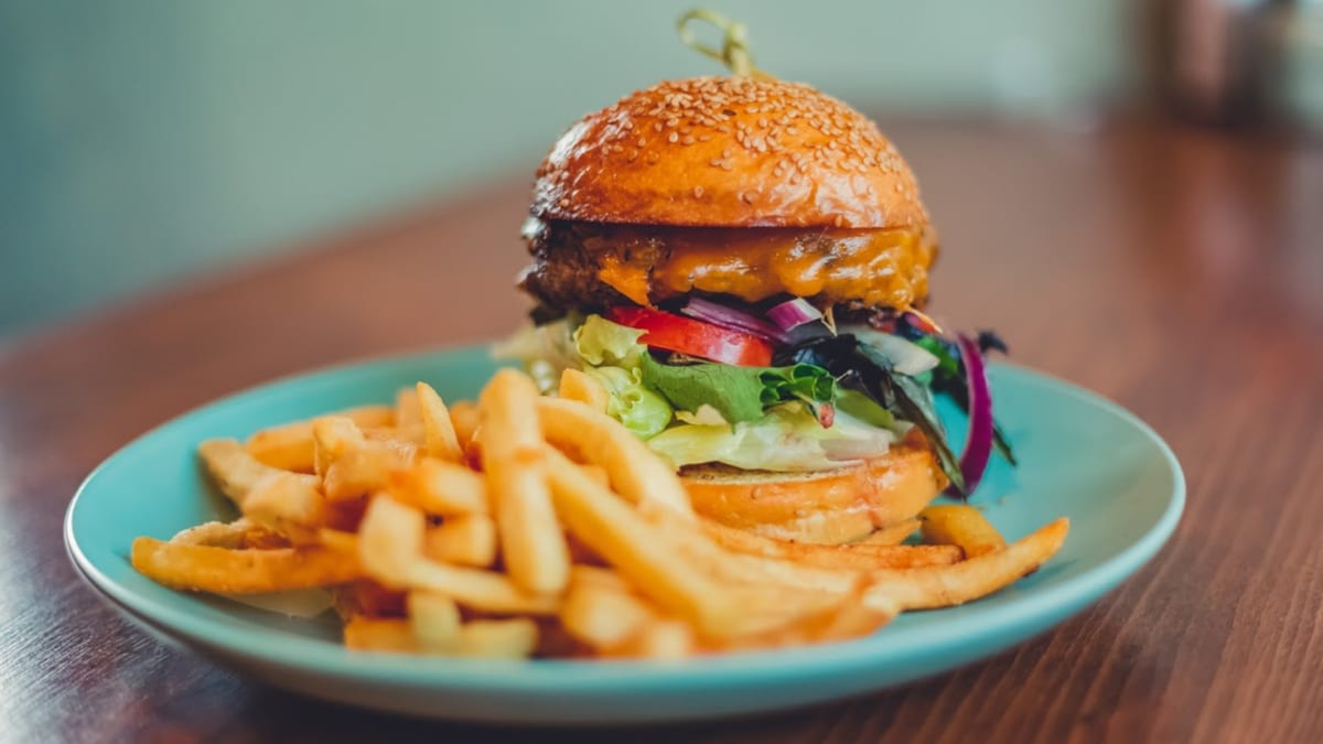 National Cheeseburger Day